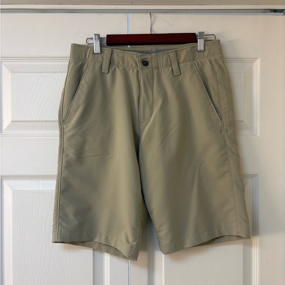 Under Armour Men's Golf Shorts - Khaki Size 30